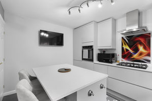 Photo 22- click for photo gallery